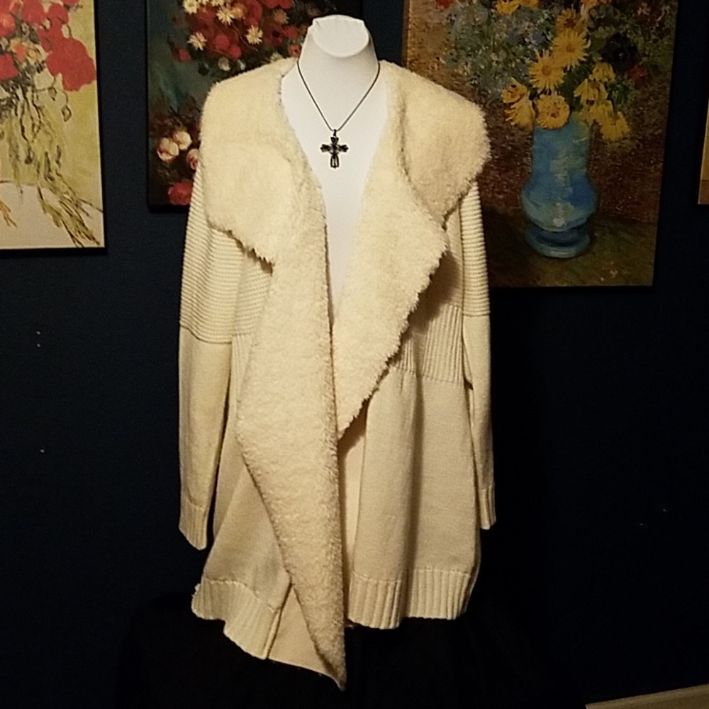 Ladies Long Cardigan 22/24